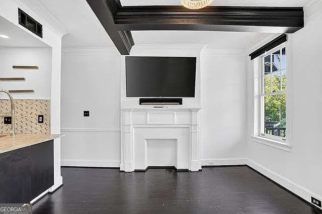 2840 Peachtree Rd NW #408 — Photo 5