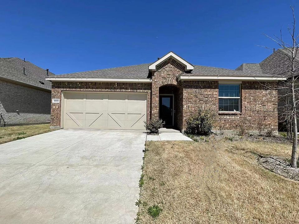 1st image of 5909 Priory Dr