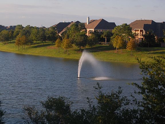 5th image of 11901 Cedar Creek Dr