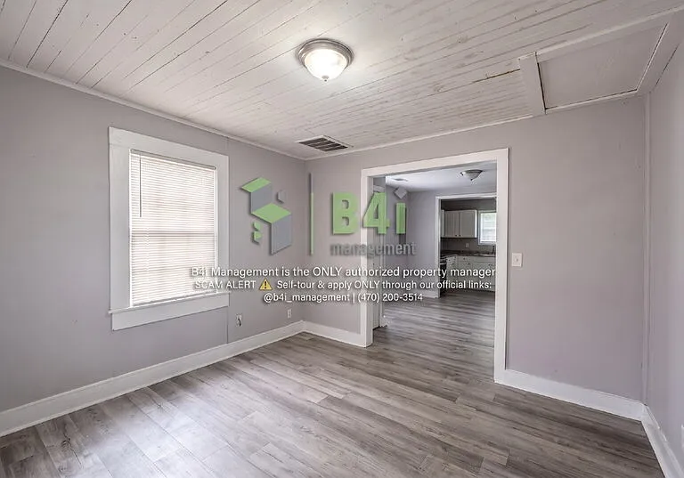 4899 Ben Hill Rd — Photo 12