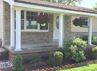 996 McLean Rd, Cortland, NY 13045