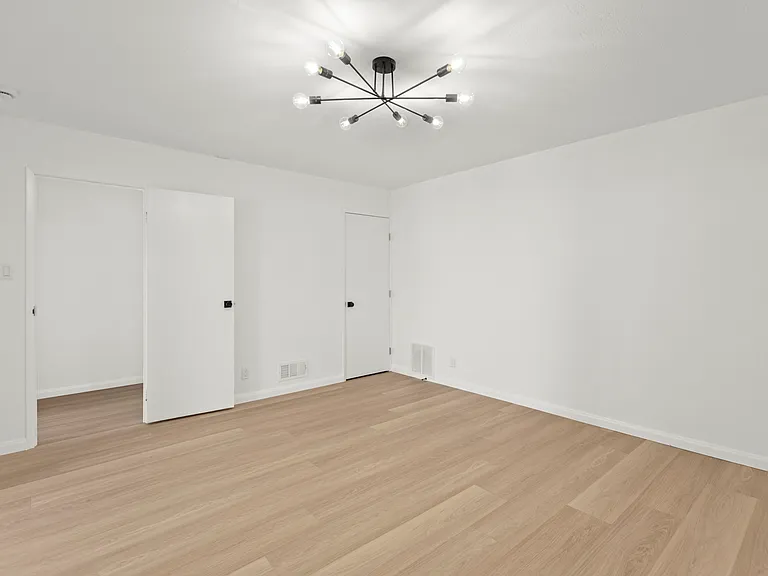 70 Crestline Dr #6 — Photo 26