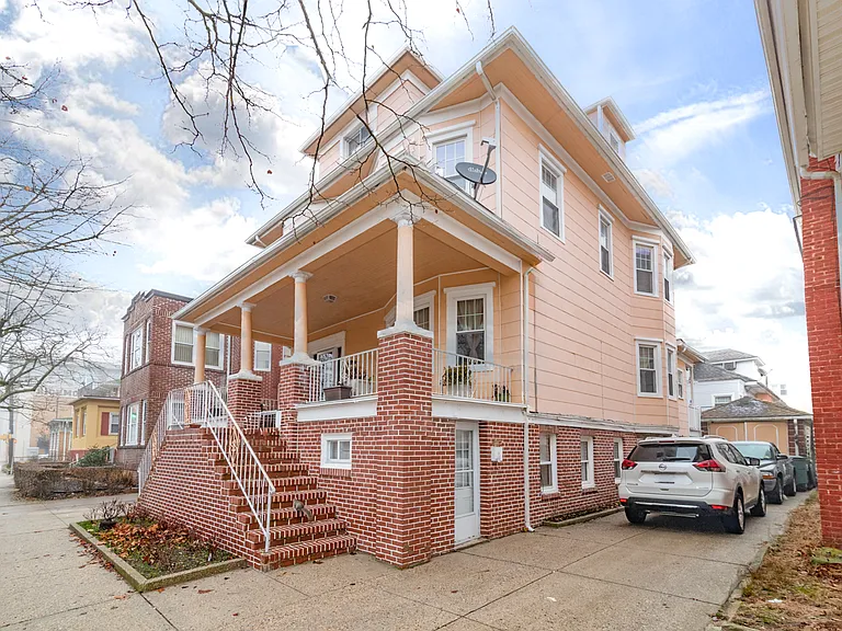 19 S Richmond Ave — Photo 44