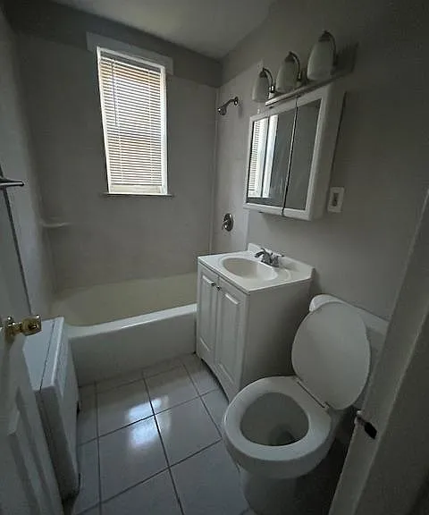 147 Vose Ave #B7 — Photo 2