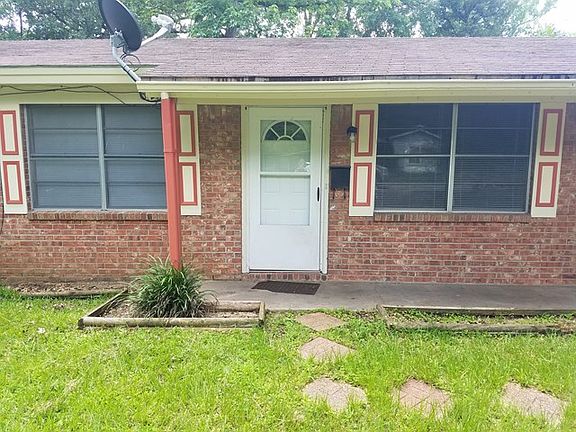 2nd image of 1110 Mitchell Ave