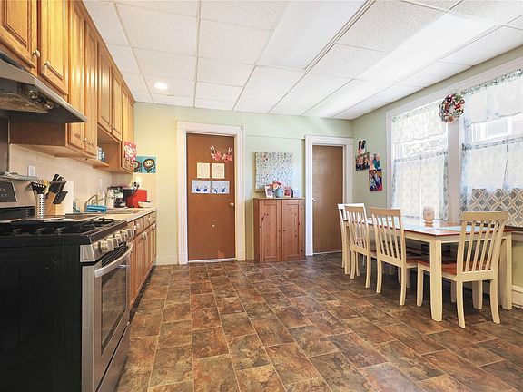 5th image of 48 Union Pl