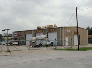 670 S Archie St, Vidor, TX 77662