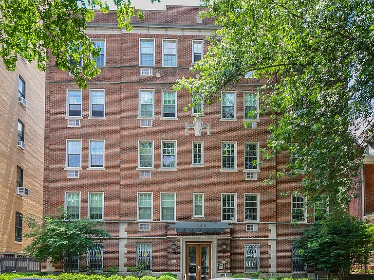 2010 Kalorama Rd NW #501 — Photo 15