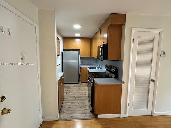 2nd image of 645 NE 121st St APT 304