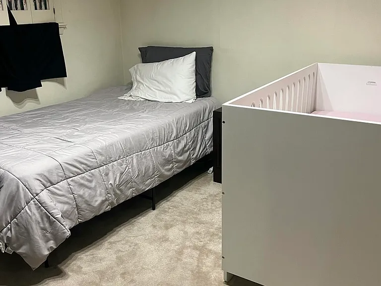 4 Joanna Ct — Photo 18