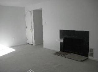 10811 Deborah Dr, Potomac, MD 20854