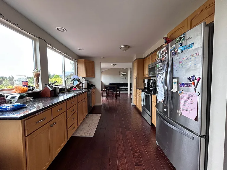 213 Bayside Rd — Photo 12