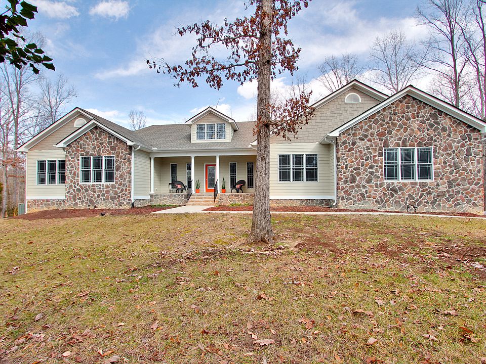 1st image of 6126 Autumn Bluff Powhatan Va