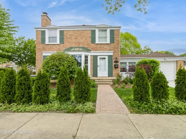 1628 W Brown St, Arlington Heights, IL 60004