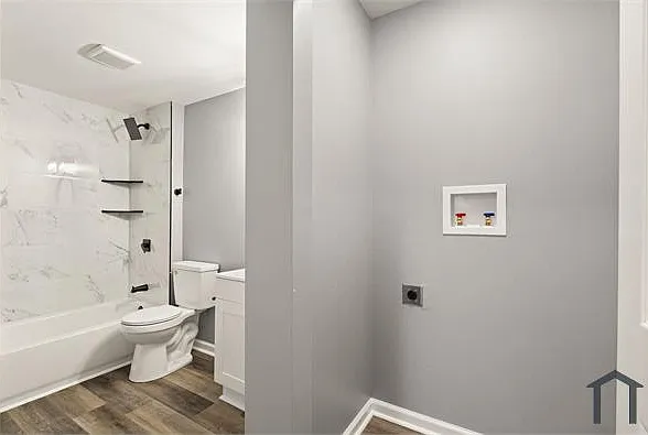 2222 Duncan St — Photo 18
