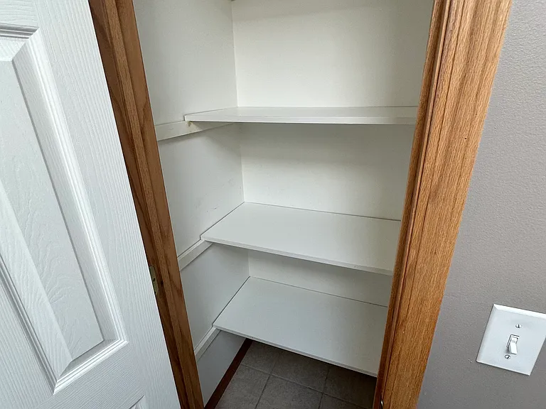 2492 W Branch Dr — Photo 15