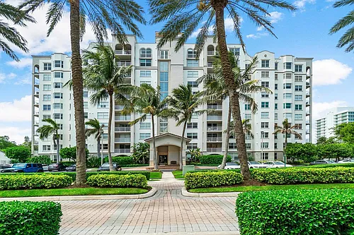 3606 S Ocean Blvd #402 Photo 1