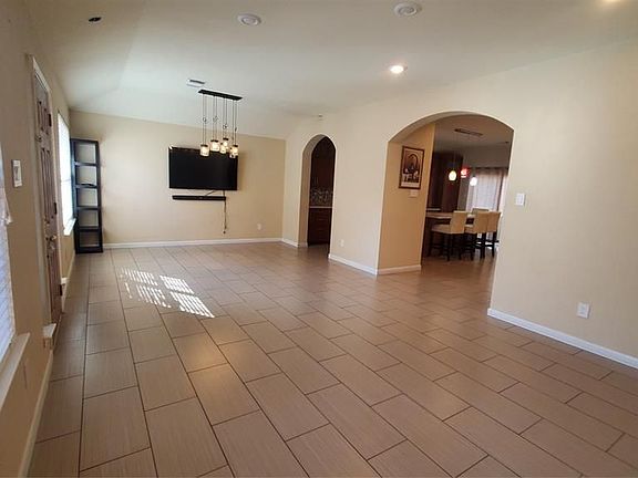 5th image of 21506 Elm Hurst Ln