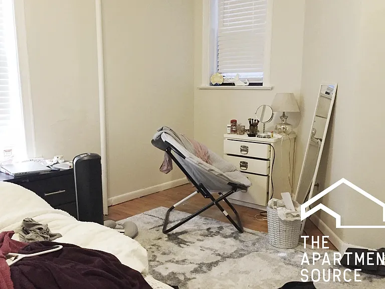 915 W Waveland Ave #3B — Photo 16