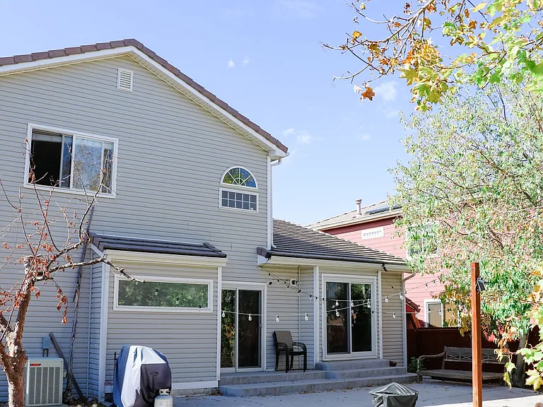 4816 Ireland Ct — Photo 17