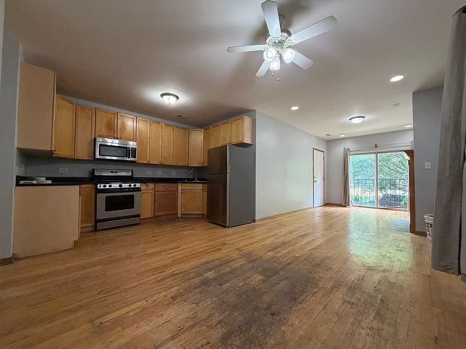 1st image of 3175 W Monroe St APT 1
