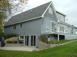 34675 N Michael Rd, Ingleside, IL 60041