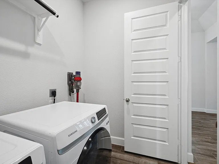 4318 Rocky Stream Ct — Photo 23
