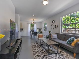 518 NW 94th St #2, Miami, FL 33150