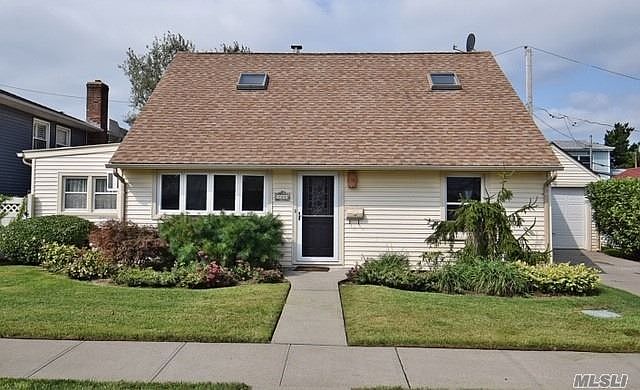 1st image of 141 Cleveland Ave