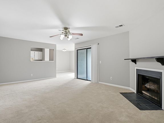 5th image of 605 Waterwood Dr