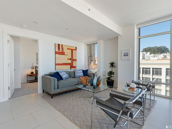 2nd image of 1868 Van Ness Ave APT 402