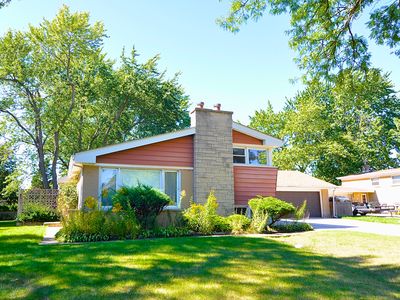502 Lotus Ln, Glenview, IL, 60025