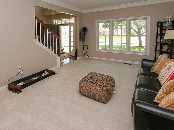 4th image of 11477 Knightsbridge Ln