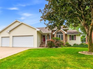 1569 Redstone Trl, Green Bay, WI 54313