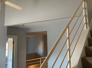 1177 E 60th St APT 2, Cleveland, OH 44103