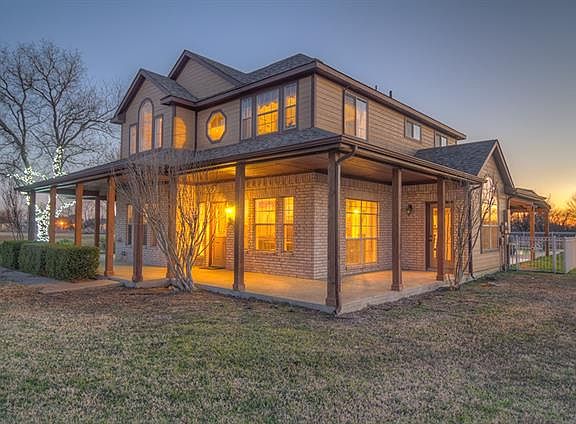 2nd image of 501 Opal Dr