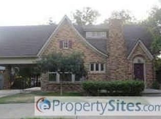 1812 Forest Park Blvd, Fort Worth, TX 76110