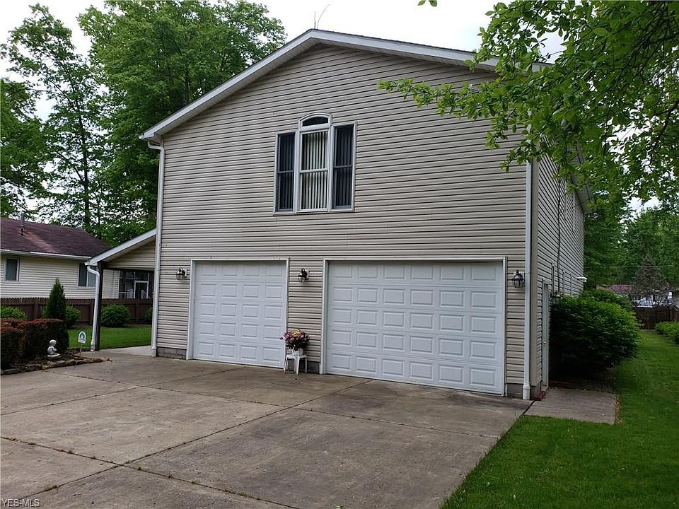 1st image of 17373 Glenwood Ave