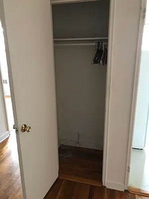 Rented by Smart NY Realty LLC | media 7