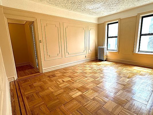 1st image of 250 Maple St #4C