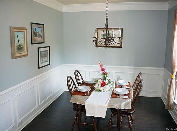2nd image of 5017 Broad Leaf Ct