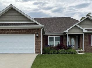 5004 Pebble Beach Ct, Lawrenceburg, KY 40342
