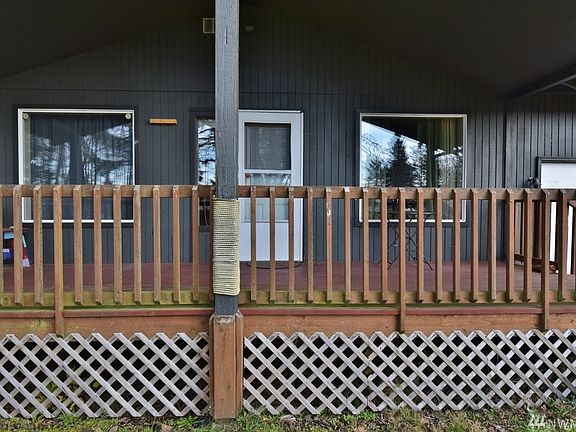 5th image of 506 Chenois Ave NE