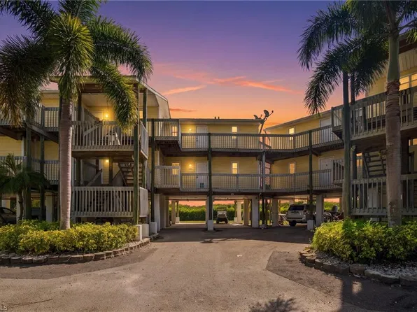 241 Lake Placid CT #605, EVERGLADES CITY, FL 34139