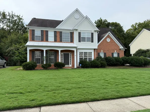 6846 Guinevere Dr, Charlotte, NC 28277