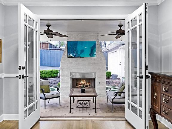 5th image of 6853 La Vista Dr
