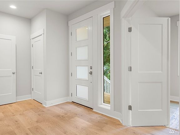 2nd image of 20777 NE 15th St