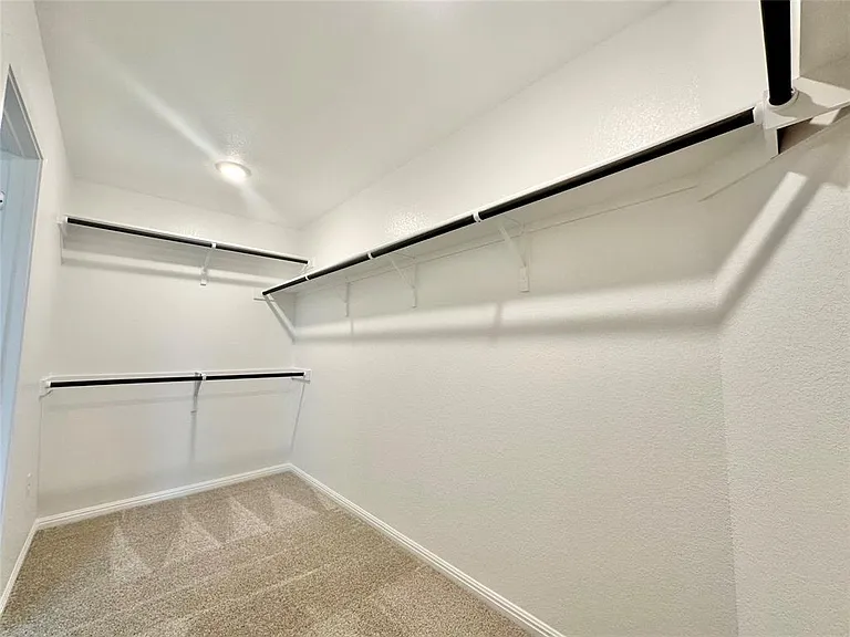 380 Young St — Photo 14