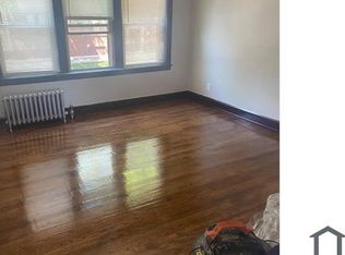 107 W 80th St #1, Chicago, IL 60620