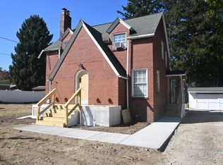 1022 Brittain Rd, Akron, OH 44305